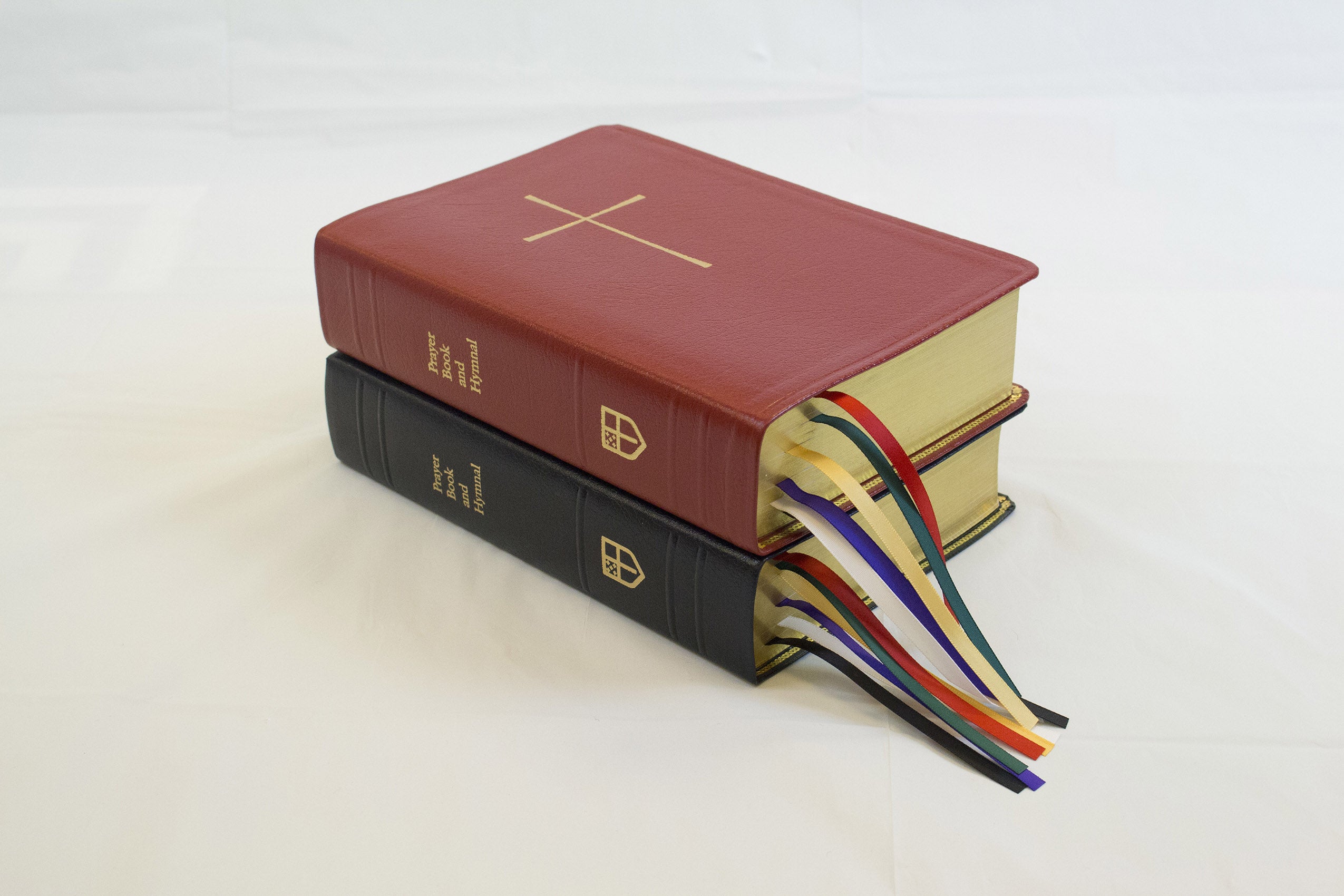 Cover image for The Book of Common Prayer and Hymnal 1982 Combination Edition, isbn: 9780898692440